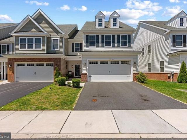Townhouse for sale in Delaware