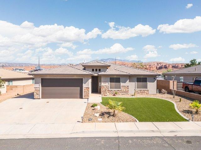 House for sale in Washington, Utah
