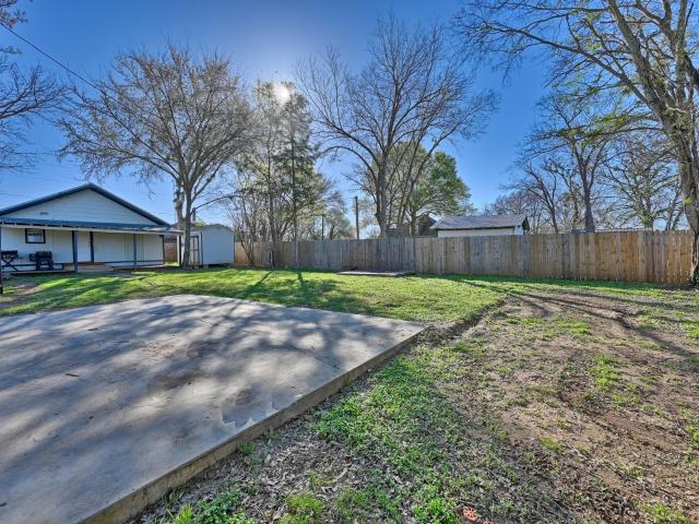 House for sale in Lexington, Texas