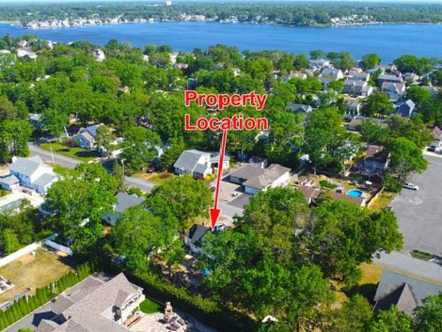House for sale in Pine Beach, New Jersey