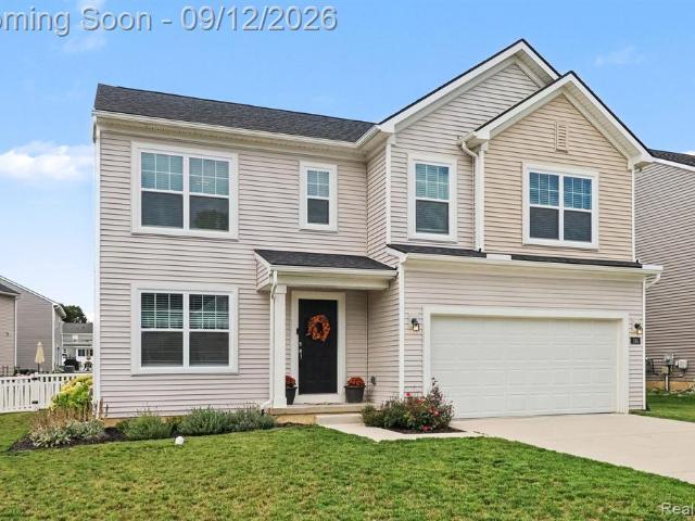 House for sale in Waterford, Michigan