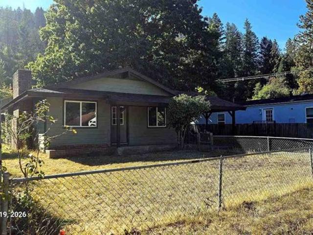 House for sale in Happy Camp, California