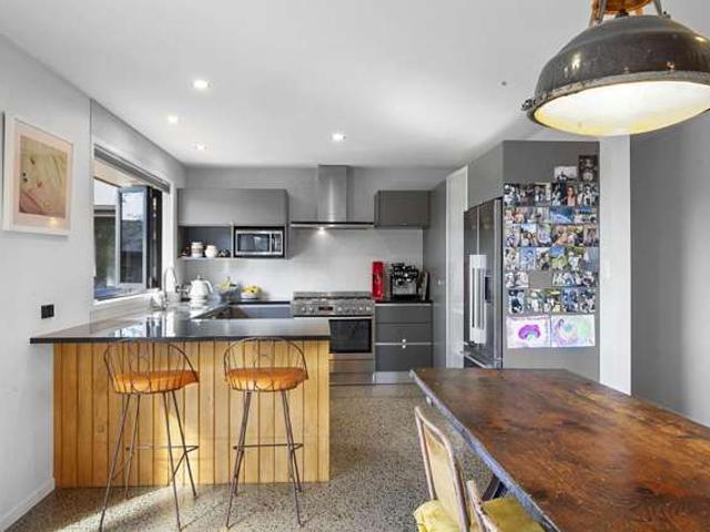 House for rent in Taranaki