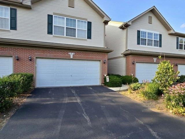 Townhouse for sale in Round Lake, Illinois
