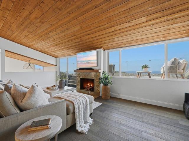 Townhouse for sale in Cedros Ave Design District, Solana Beach