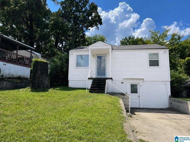 House for sale in Fairfield, Alabama