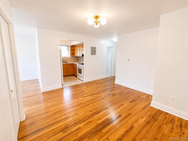 Property for rent in The Bronx, Arverne