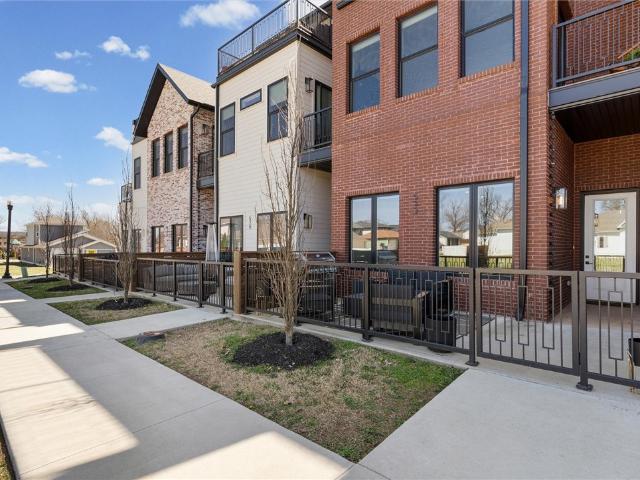 Townhouse for sale in Ark