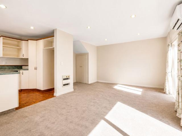 House for rent in Heathcote, Canterbury