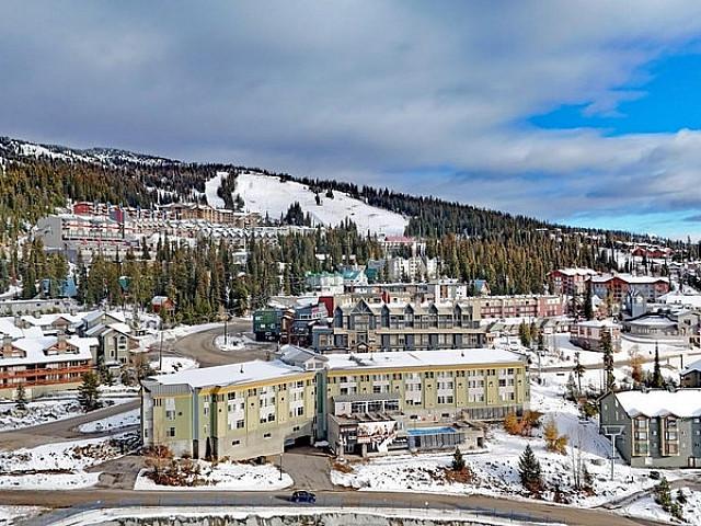Condo for sale in British Columbia