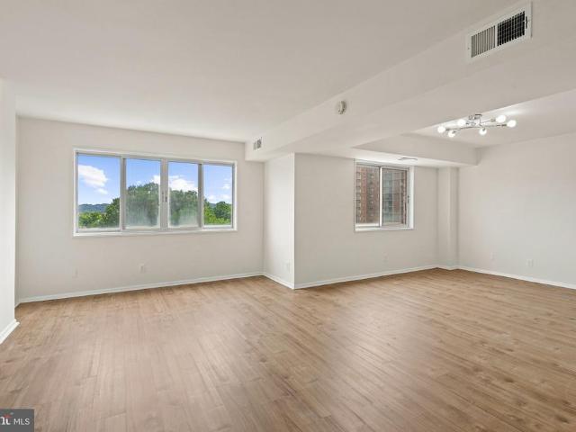 Condo for sale in Virginia