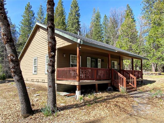 House for sale in Mccloud, California