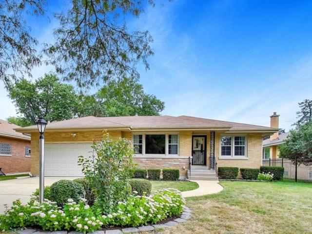 House for sale in Western Springs, Illinois