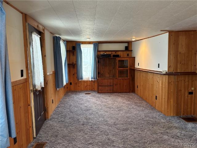 House for sale in Oneida, New York
