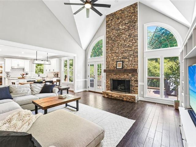 House for sale in Creekside, Cumming
