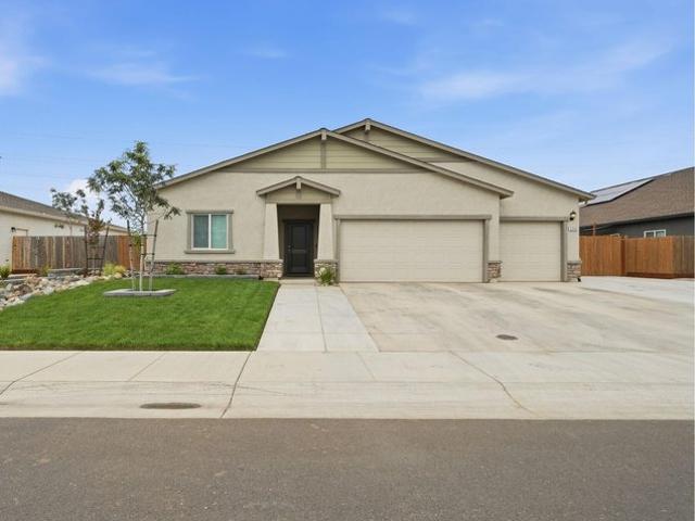 House for sale in Shasta, California