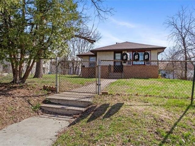 House for sale in Fridley, Anoka County