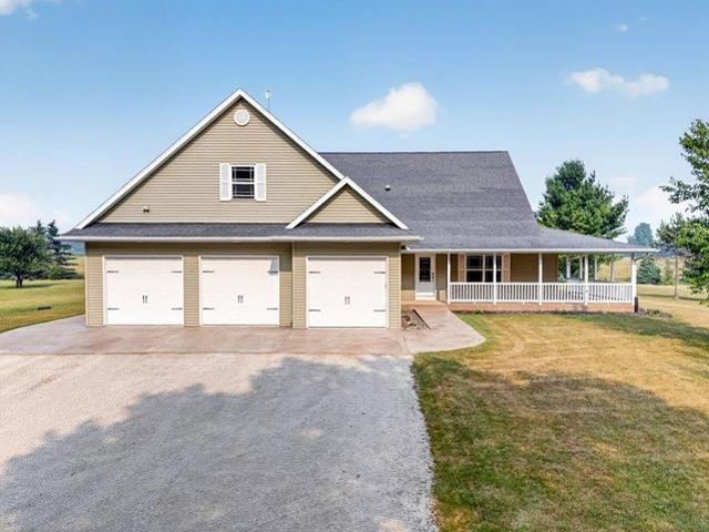 House for sale in Sturgeon Bay, Wisconsin
