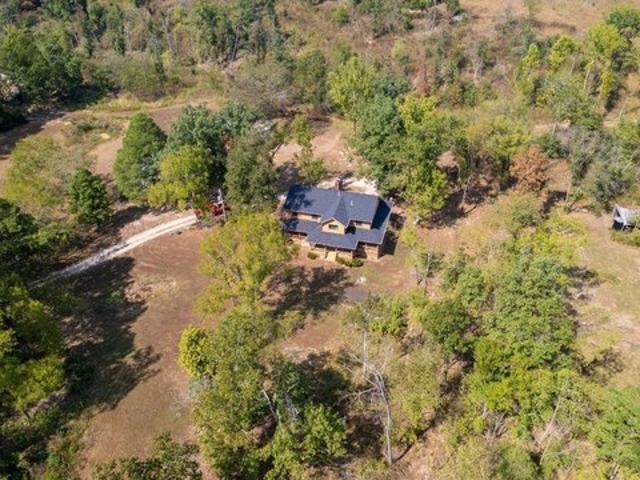 Farm for sale in Drury, Douglas County