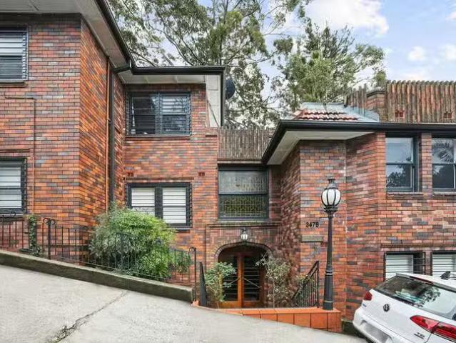 Apartment for rent in Edgecliff