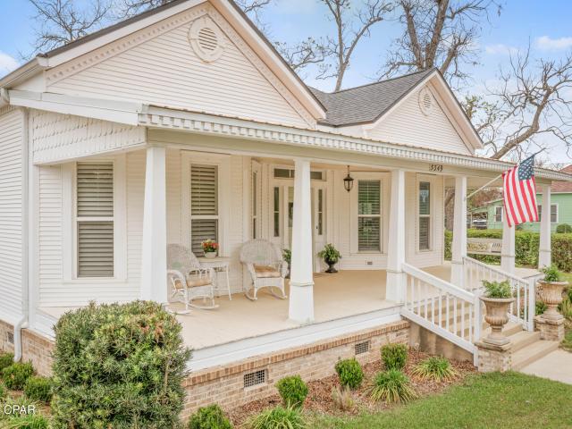 House for sale in Malone, Florida