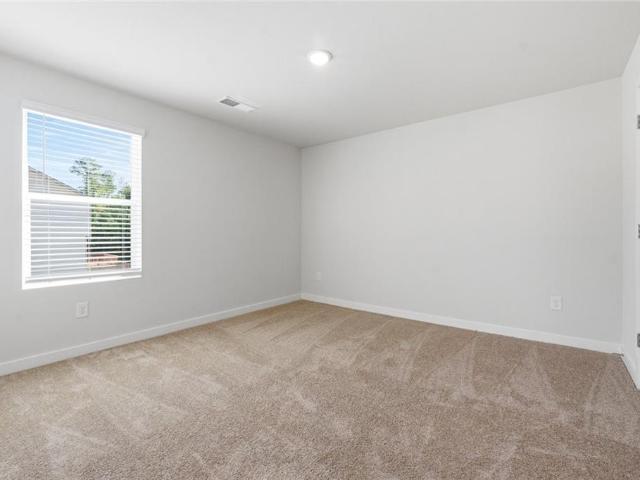 House for sale in Red Oak, Georgia
