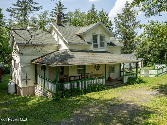 House for sale in East Jewett, New York