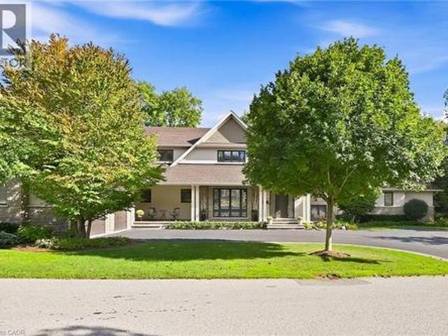 House for sale in Burlington, Ontario