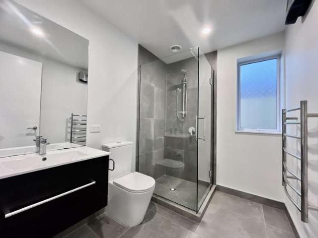House for sale in Edgeware, Canterbury