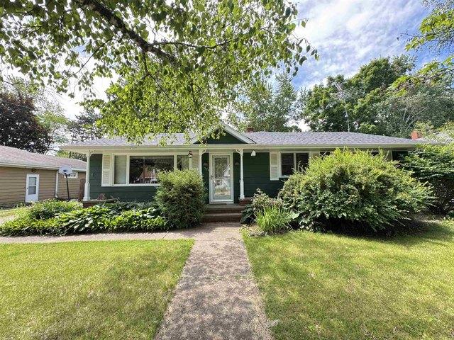 House for sale in Waupaca, Wisconsin