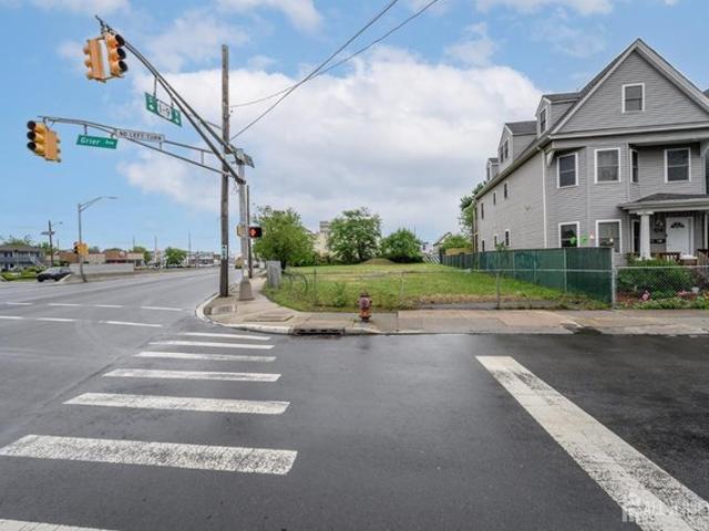 Land for sale in Elizabeth, New Jersey