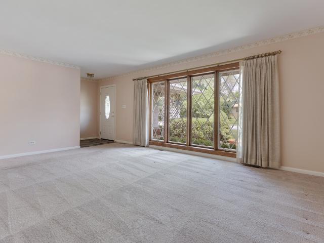 House for sale in Elk Grove Village