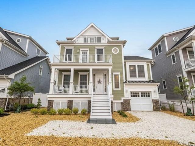House for sale in Mantoloking, New Jersey