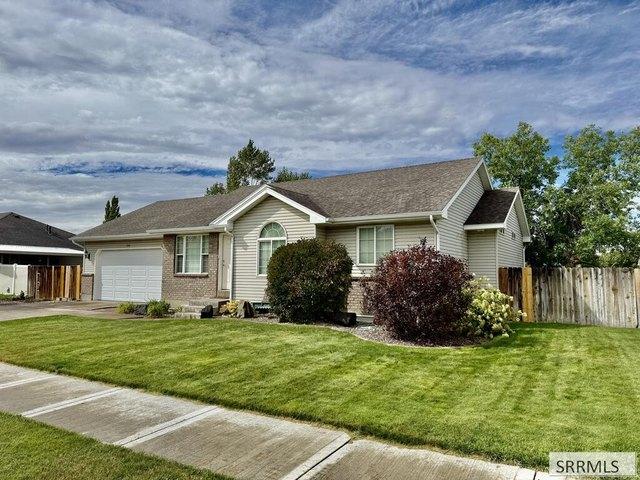 House for sale in Ammon, Bonneville County