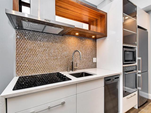 Apartment for rent in Centretown, Mulhurst Bay