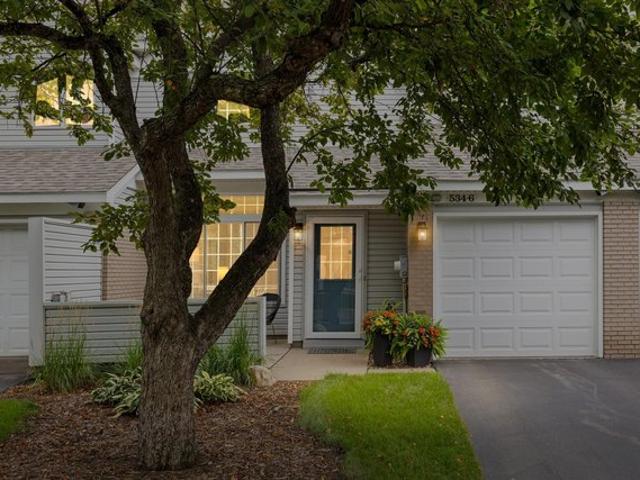 Townhouse for sale in Ramsey, Minnesota