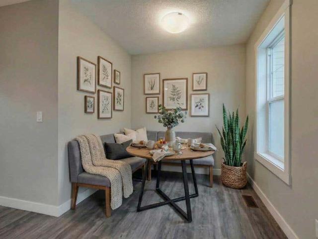 Townhouse for sale in Northwest, Alberta