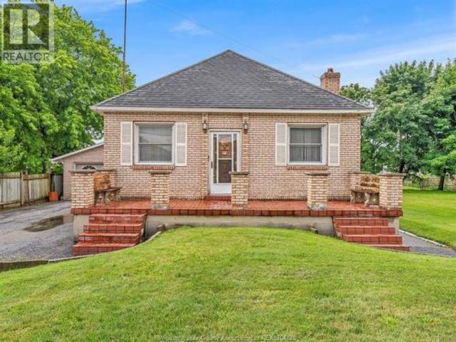 House for sale in Leamington, Ontario