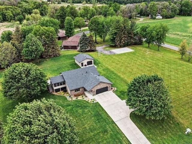 House for sale in New Prague, Minnesota