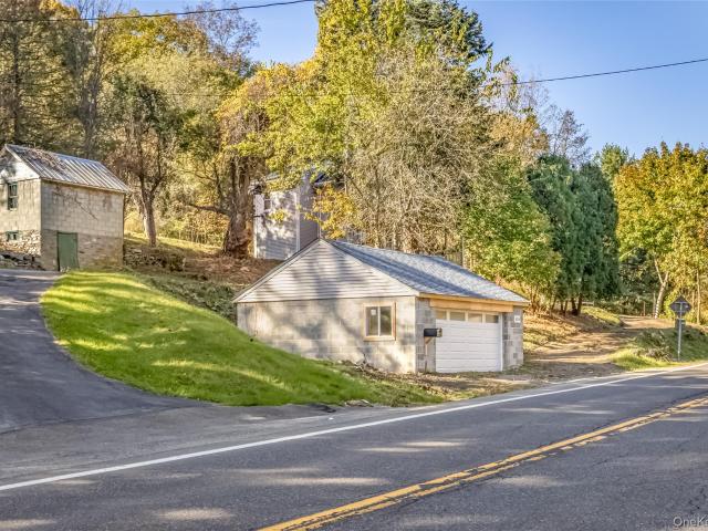 House for sale in Modena, New York