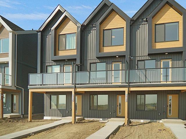House for sale in Wedgewood, Alberta