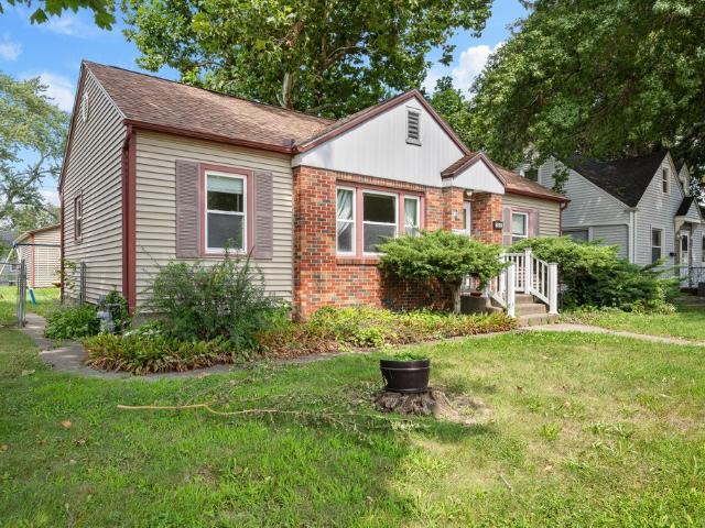 House for sale in Davenport, Iowa