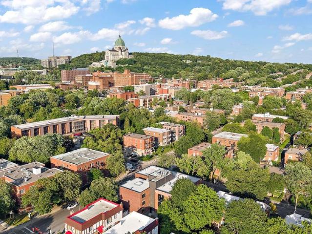 Apartment for rent in St. Leonard's, Quebec