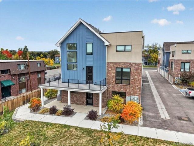 Townhouse for sale in Arvada, Jefferson County