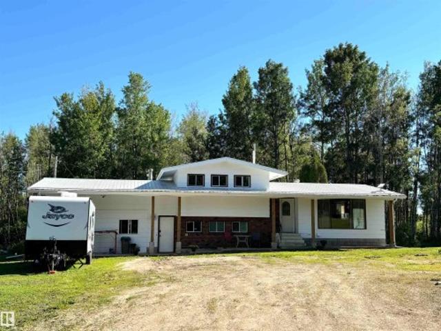 House for sale in Alberta