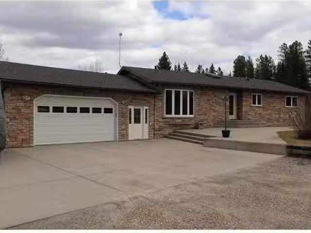 House for sale in Alberta