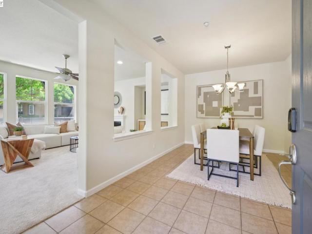Condo for sale in San Ramon, California