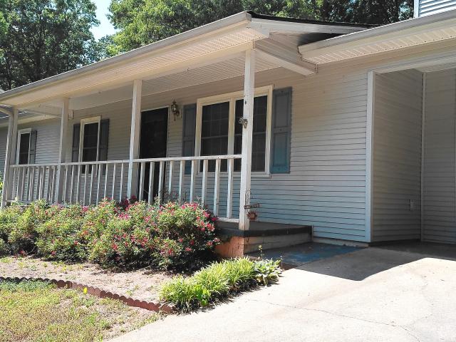 House for sale in Oakwood, Georgia