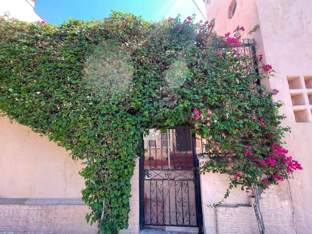 Apartment for rent in East Los Angeles, California
