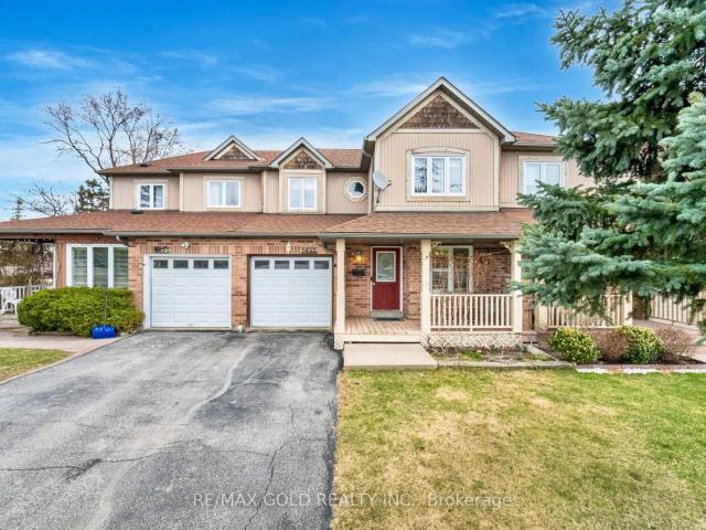 Townhouse for rent in Woburn, Ontario